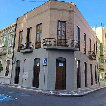 Apartment Canalejas Con Terraza